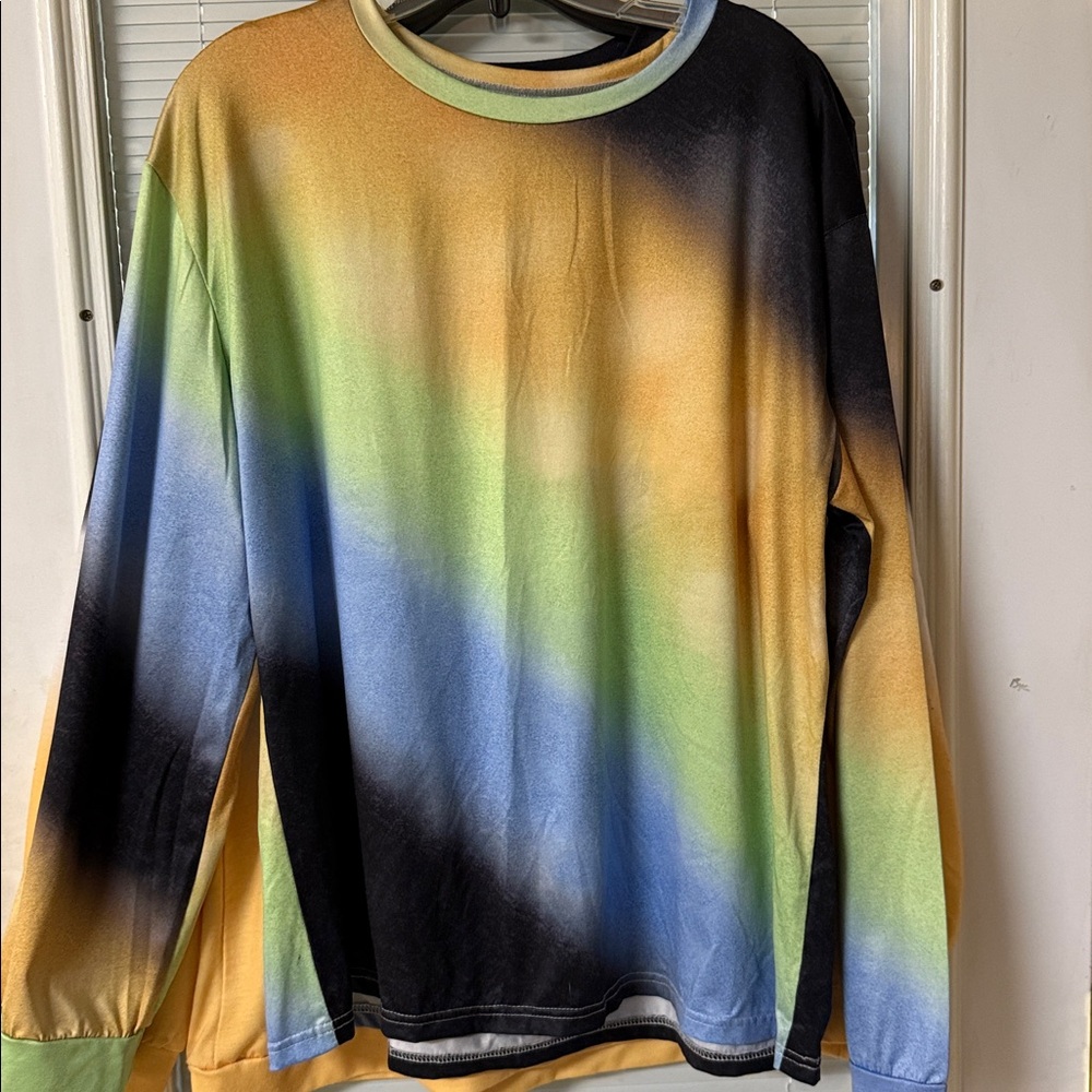 Long Sleeve Gradient Crewneck Top - Multi-Color